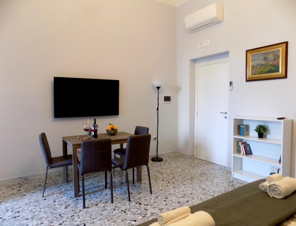 Appartement Treehouse à Bari Extérieur photo